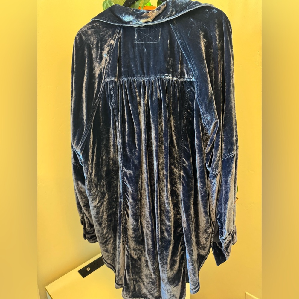 NEW!! Free People We The Free - Night Skies Velvet Top - Picture 8 of 14